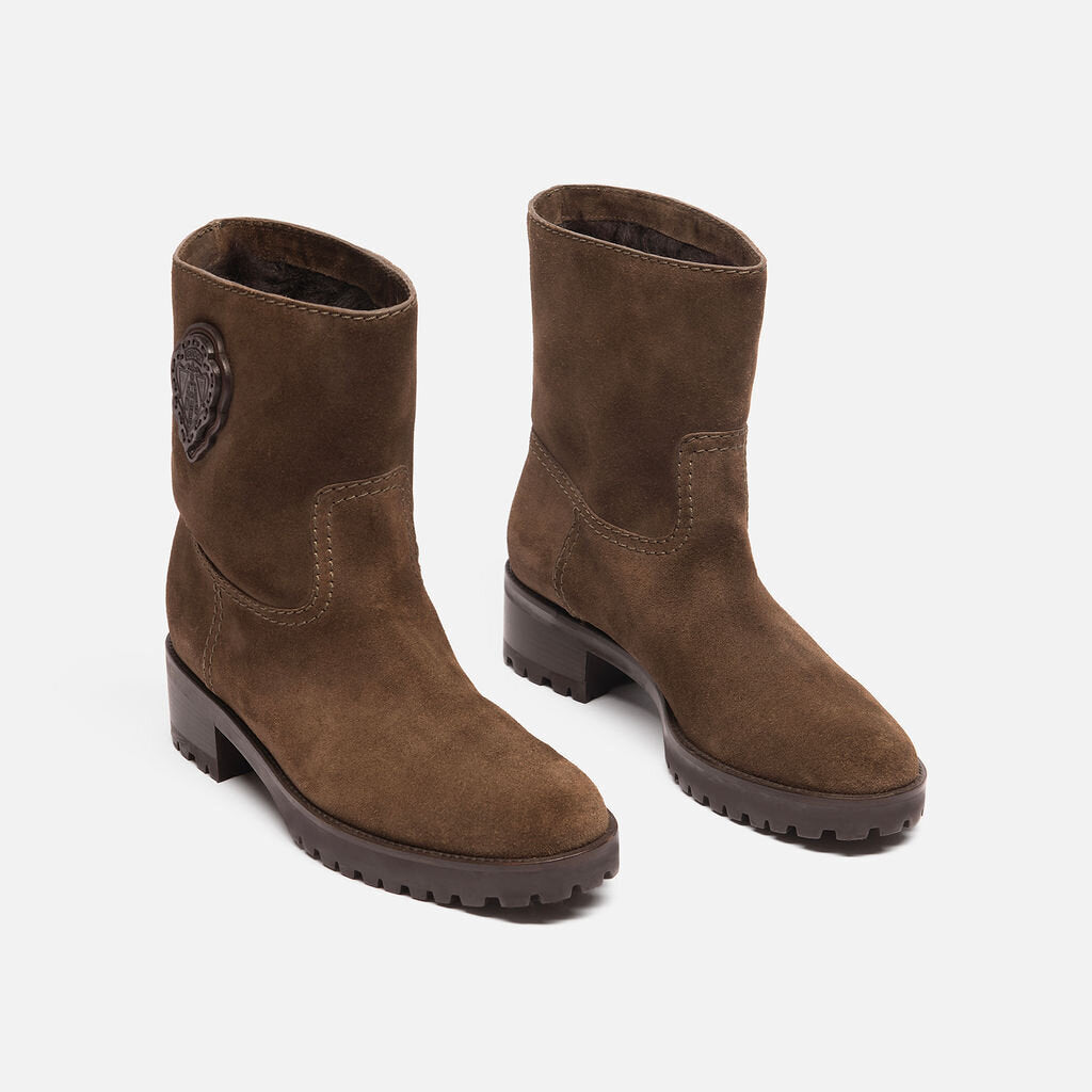 Gucci Olive Suede Fur Lined Ankle Boot