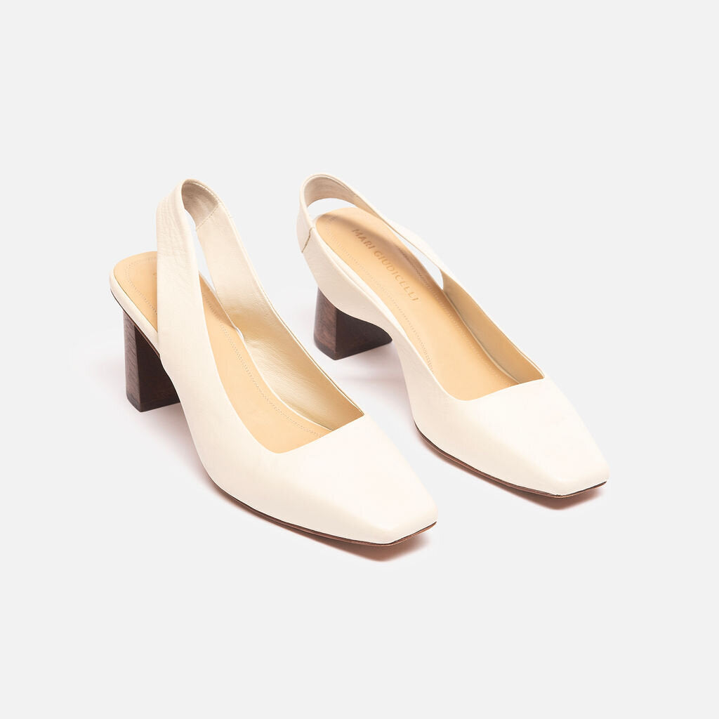 Mari Giudicelli White Leather Slingback Pump
