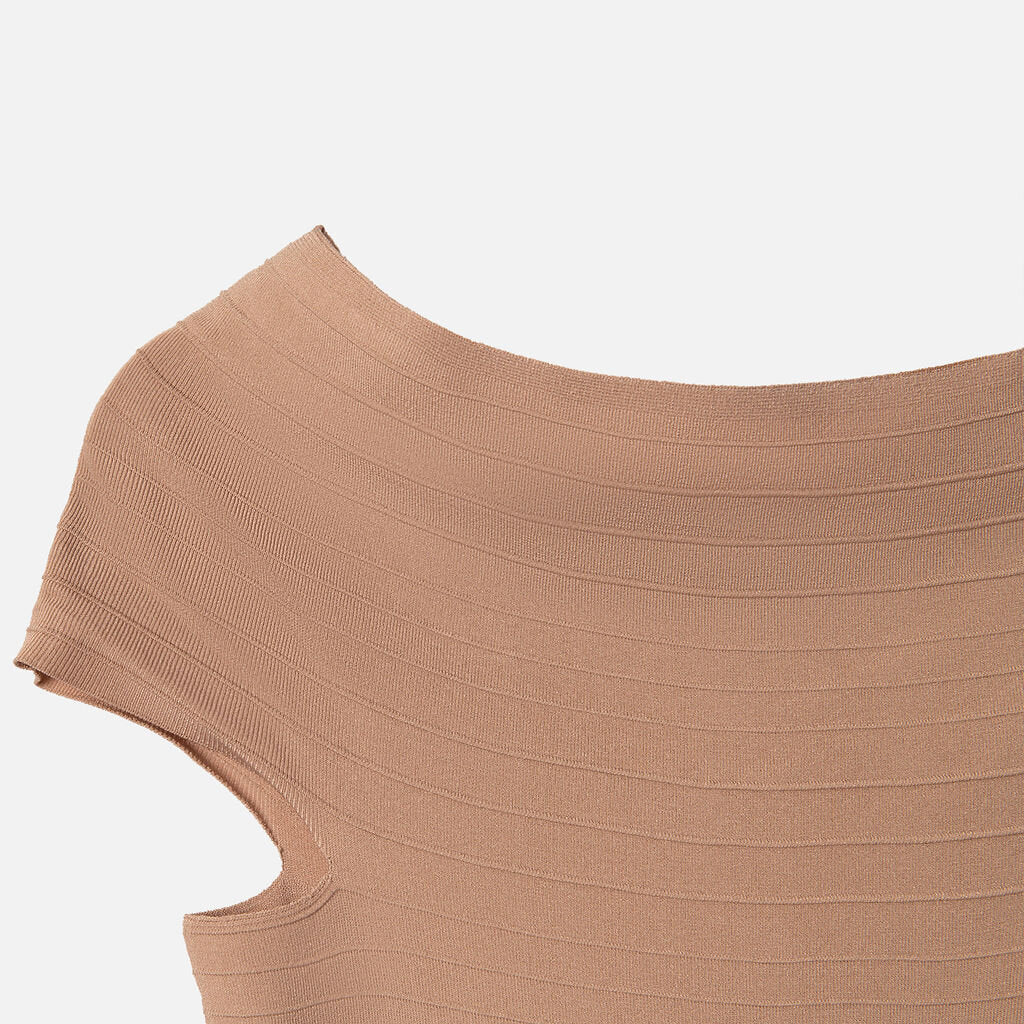 Nelli Partow Beige Mock Neck Sleeveless Dress