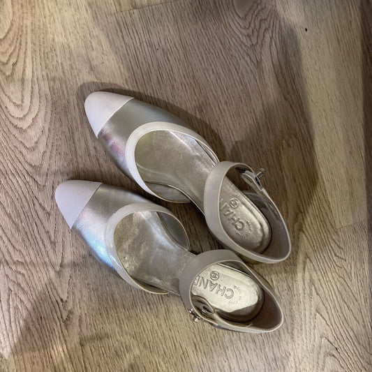White/Silver Metallic MaryJane Flat