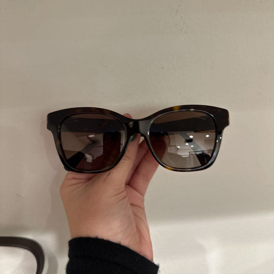 Brown Tortoise Polarized Sunglasses w/Case
