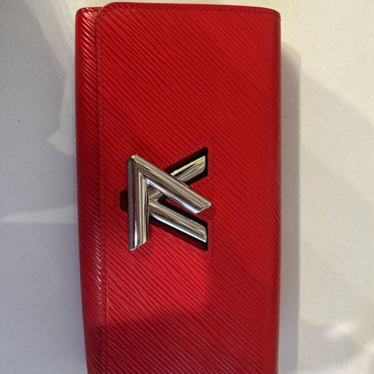 Red Epi Leather Twist Wallet