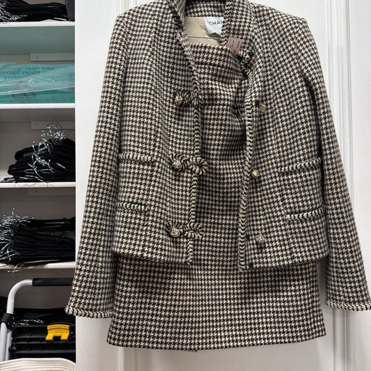 2015 Brown Wool Houndstooth Skirt + Jacket SET