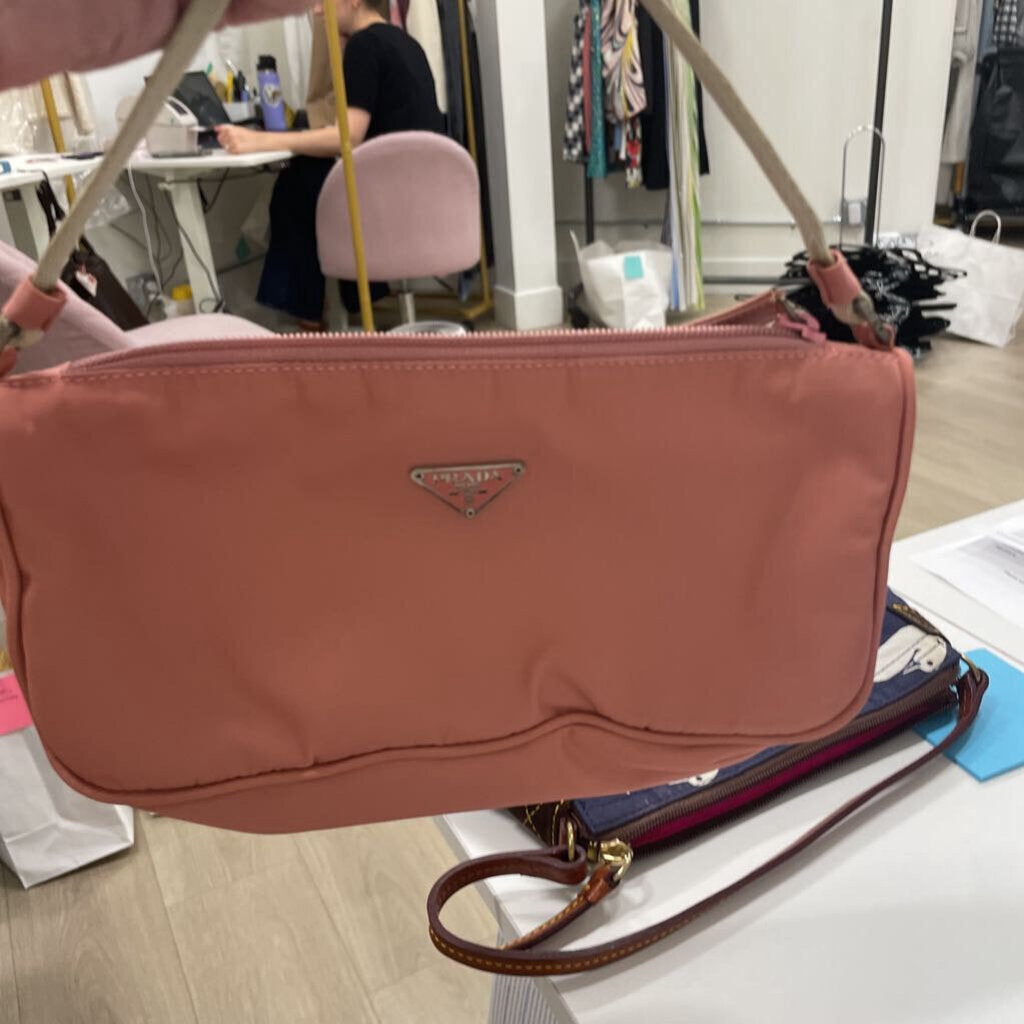 Pink Re Edition Shoulder Bag