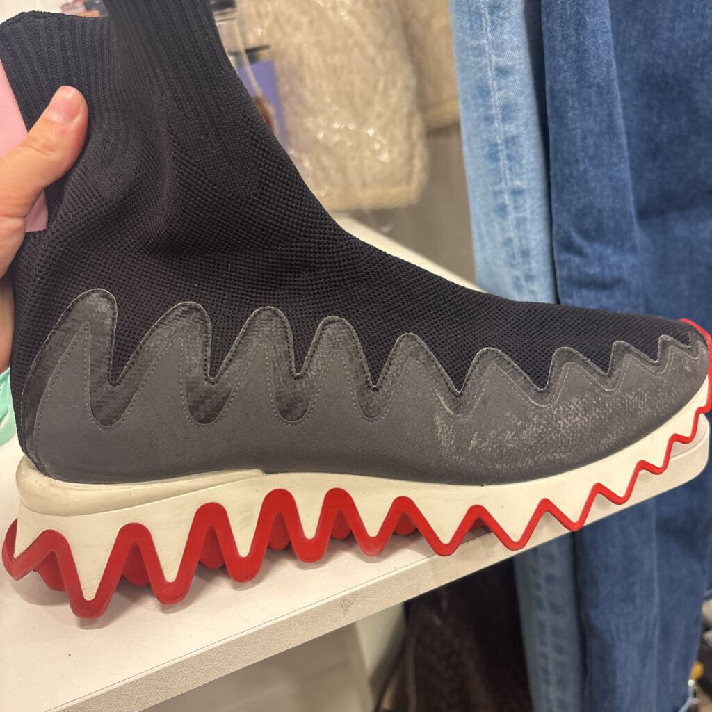 Black Sock Zig Zag Sneaker