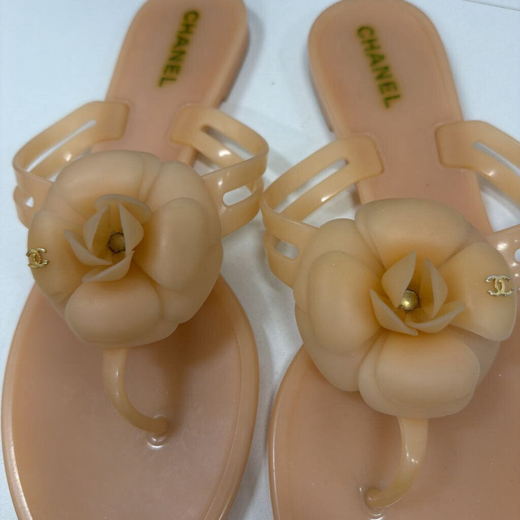 Nude Rubber Sandal, 42