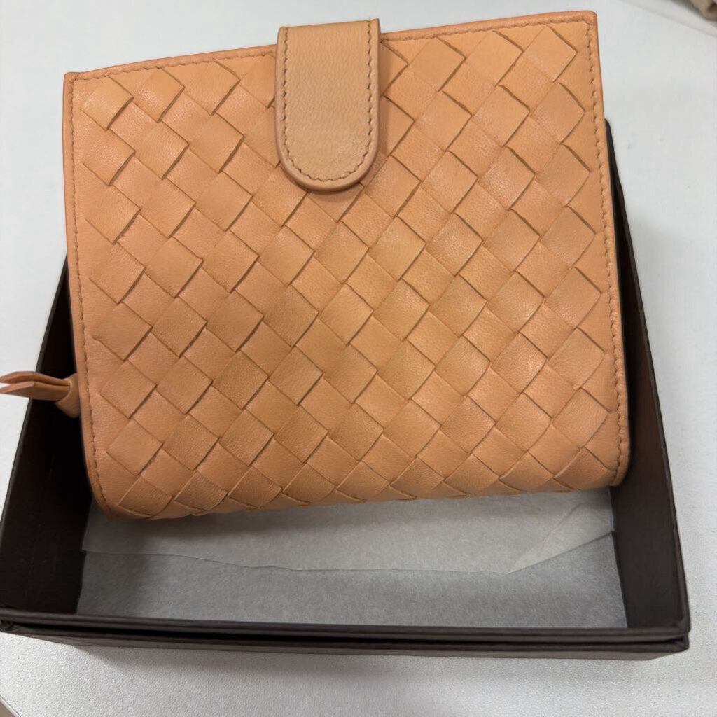Peach Intrecciato Leather Wallet