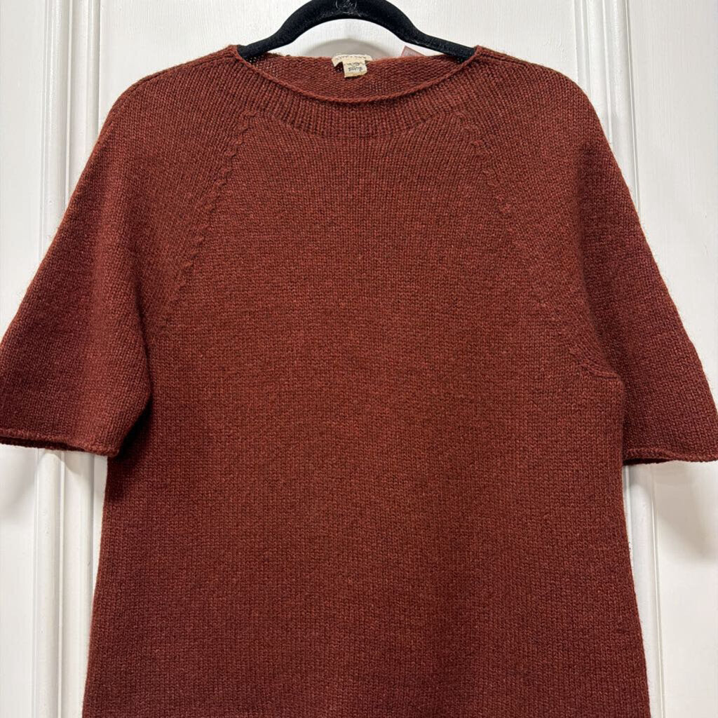 Brown Short Sleeve Sweater
