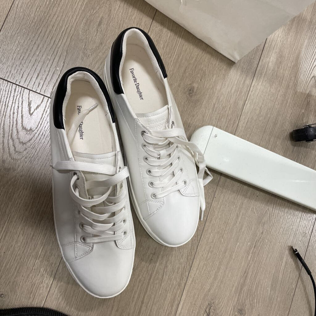 White Leather Sneakers (NEW)