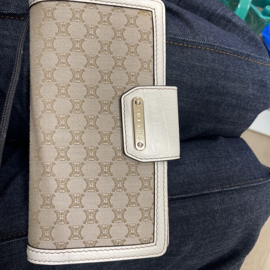 Macadam Canvas Wallet