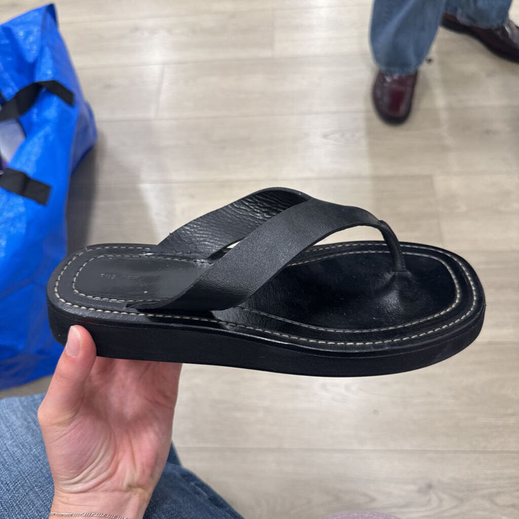 Black Leather Flip Flop