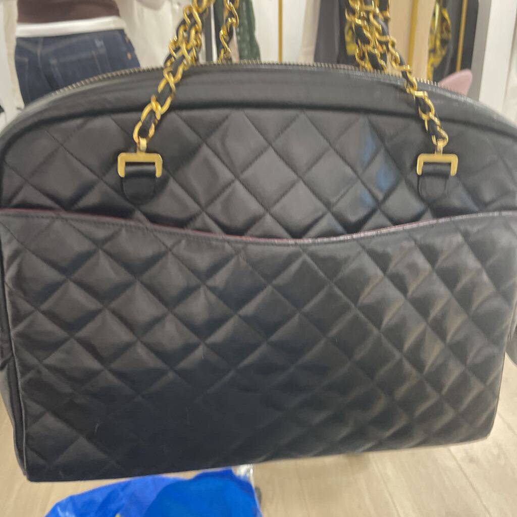 Black Lambskin Vintage Shoulder Bag