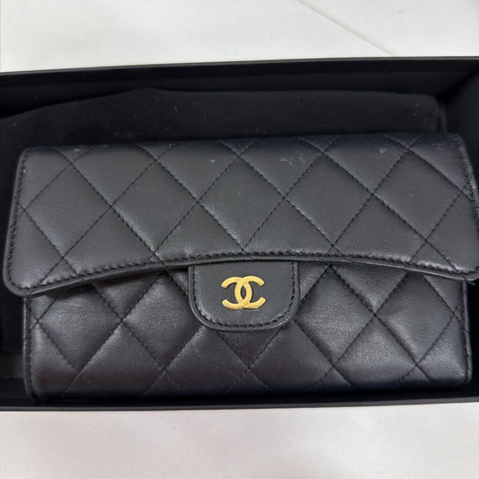 2017 Black Lambskin Continental Wallet w/ Box