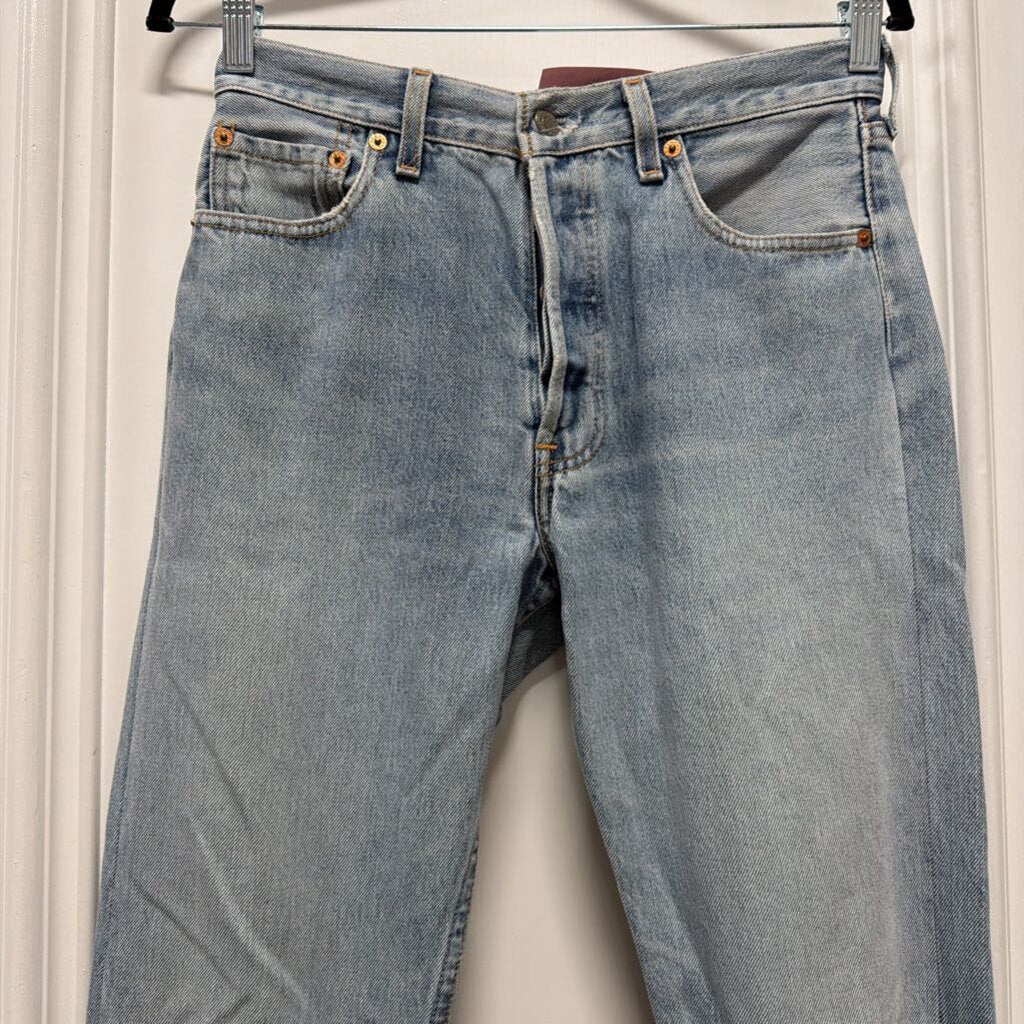 Light Wash Straight Leg Jean
