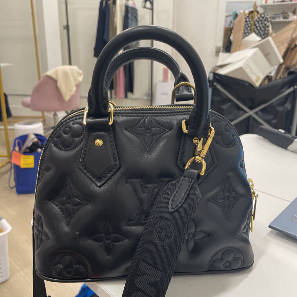 Black Alma BB (3050)