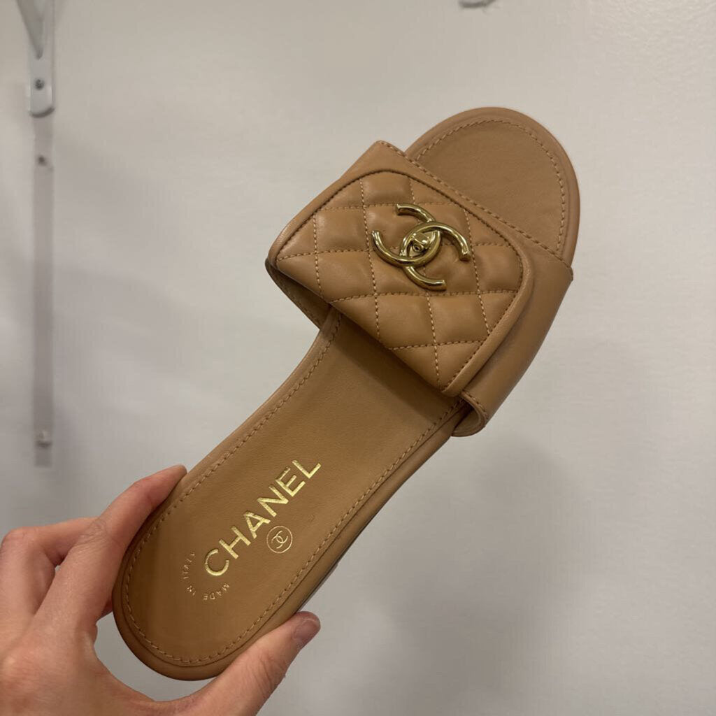 Beige Quilted Leather Turnlock CC Slides
