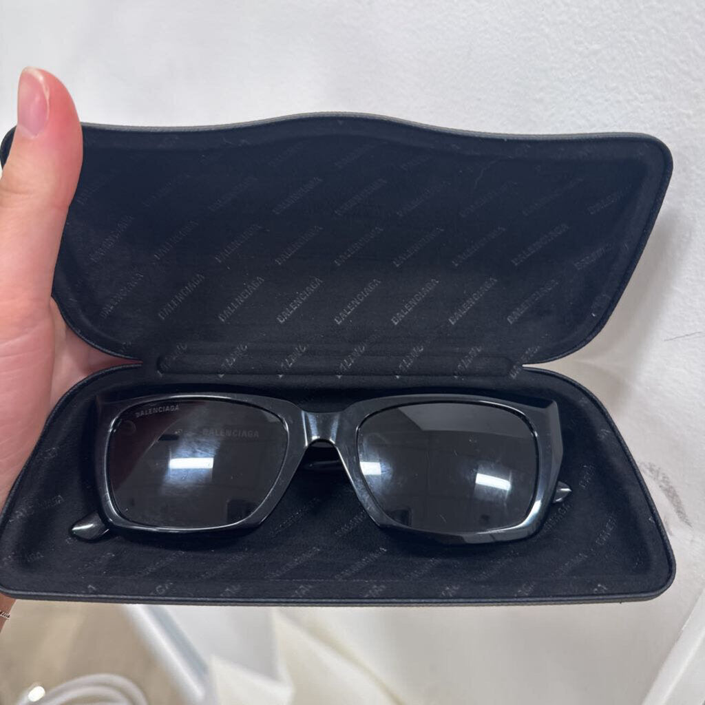 Black Square Frame Sunglasses