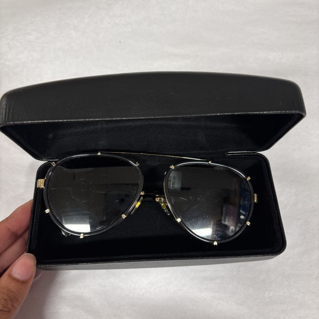 Black Lense Logo Aviator Sunglasses w/ case