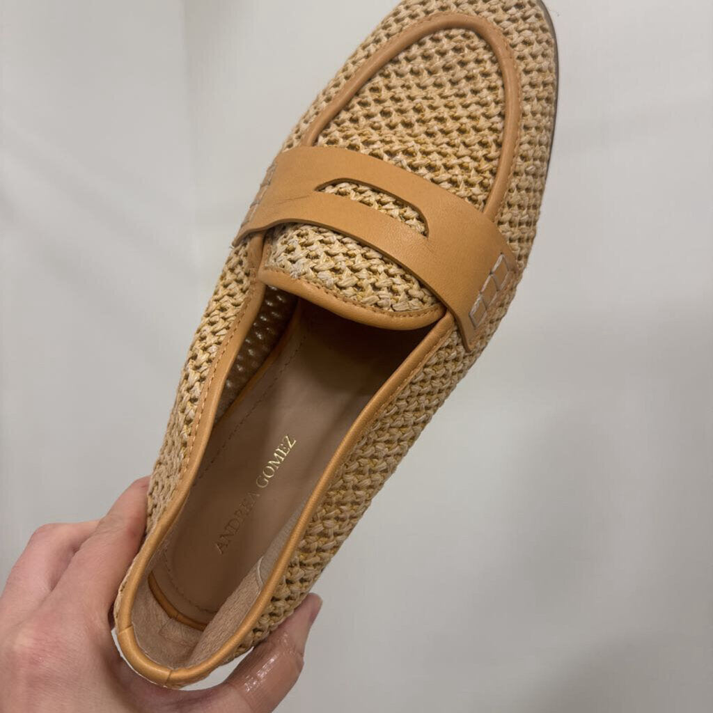 Andrea Gomez Brown Raffia Loafers