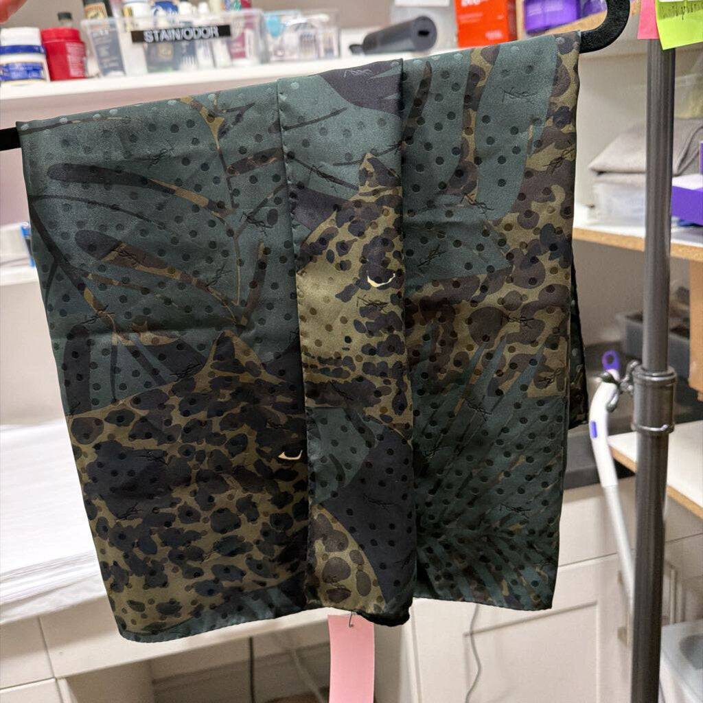 Green Silk Leaf/Leopard Print Scarf