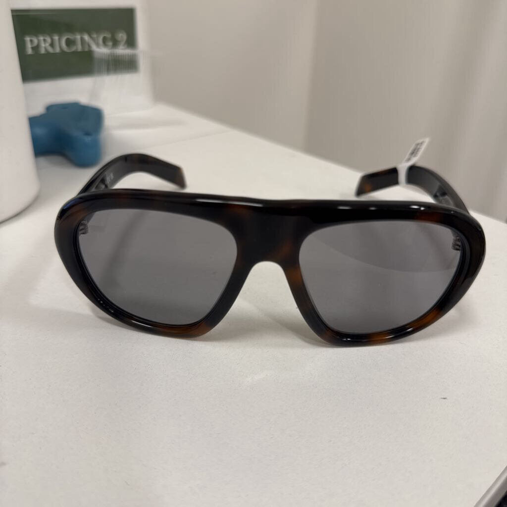 Brown Tortoise 'Shawdowplay' Sunglasses (R. 550)