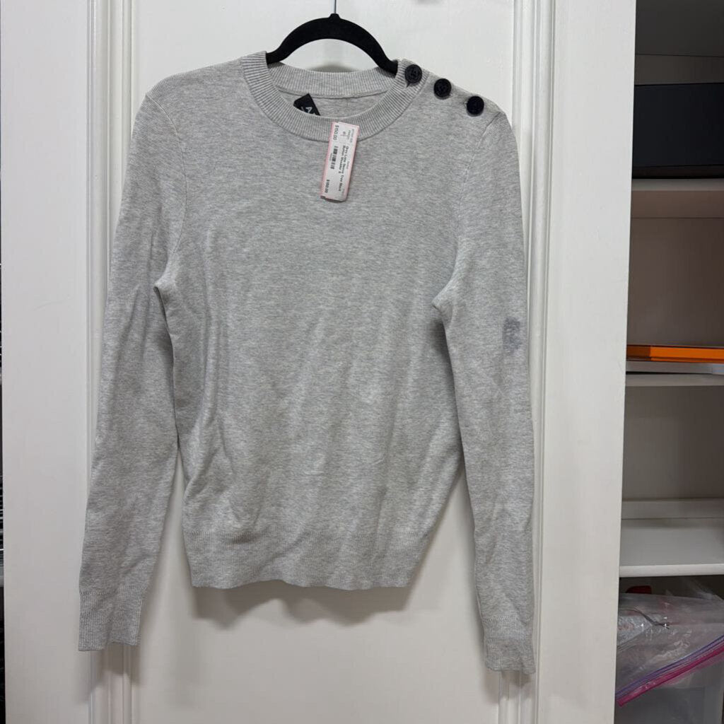 Grey Long Sleeve Tree Black Button Shoulder