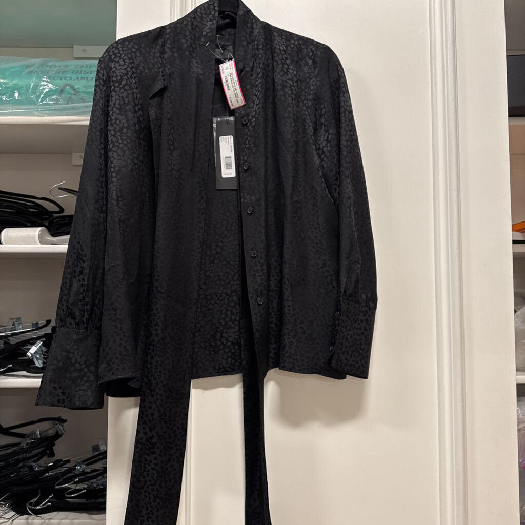 Black Silk Animal Print Button Up Top (NWT 650)