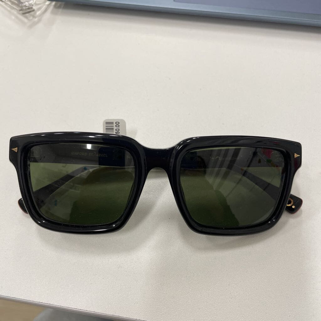 Black Square Sunglasses