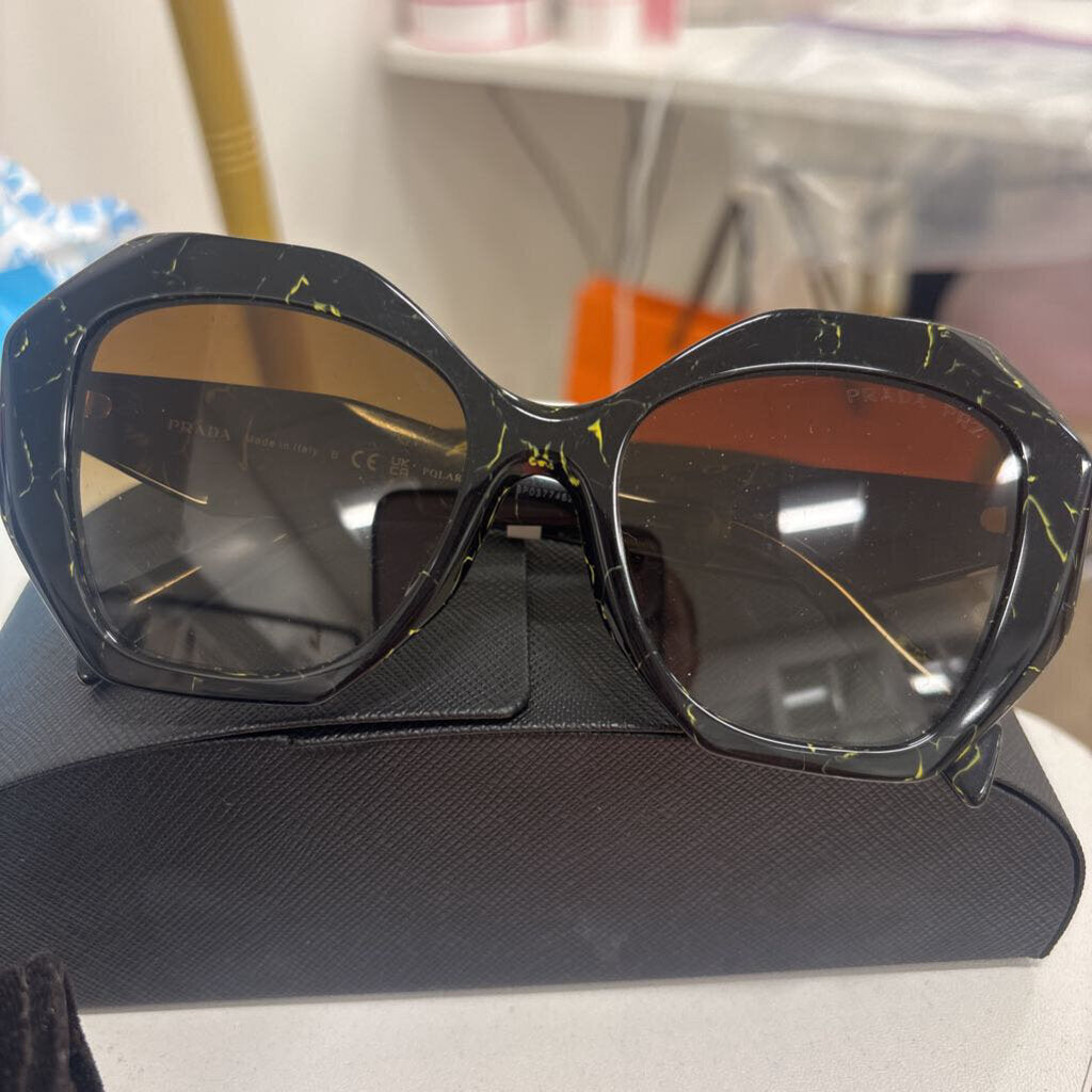 Black Splatter Sunglasses (Case)