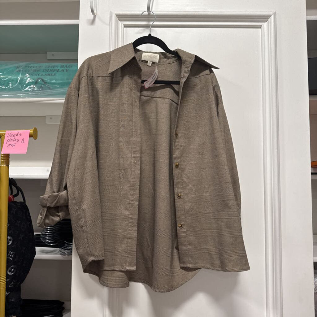 Beige/Black Plaid Poly Button Up Top