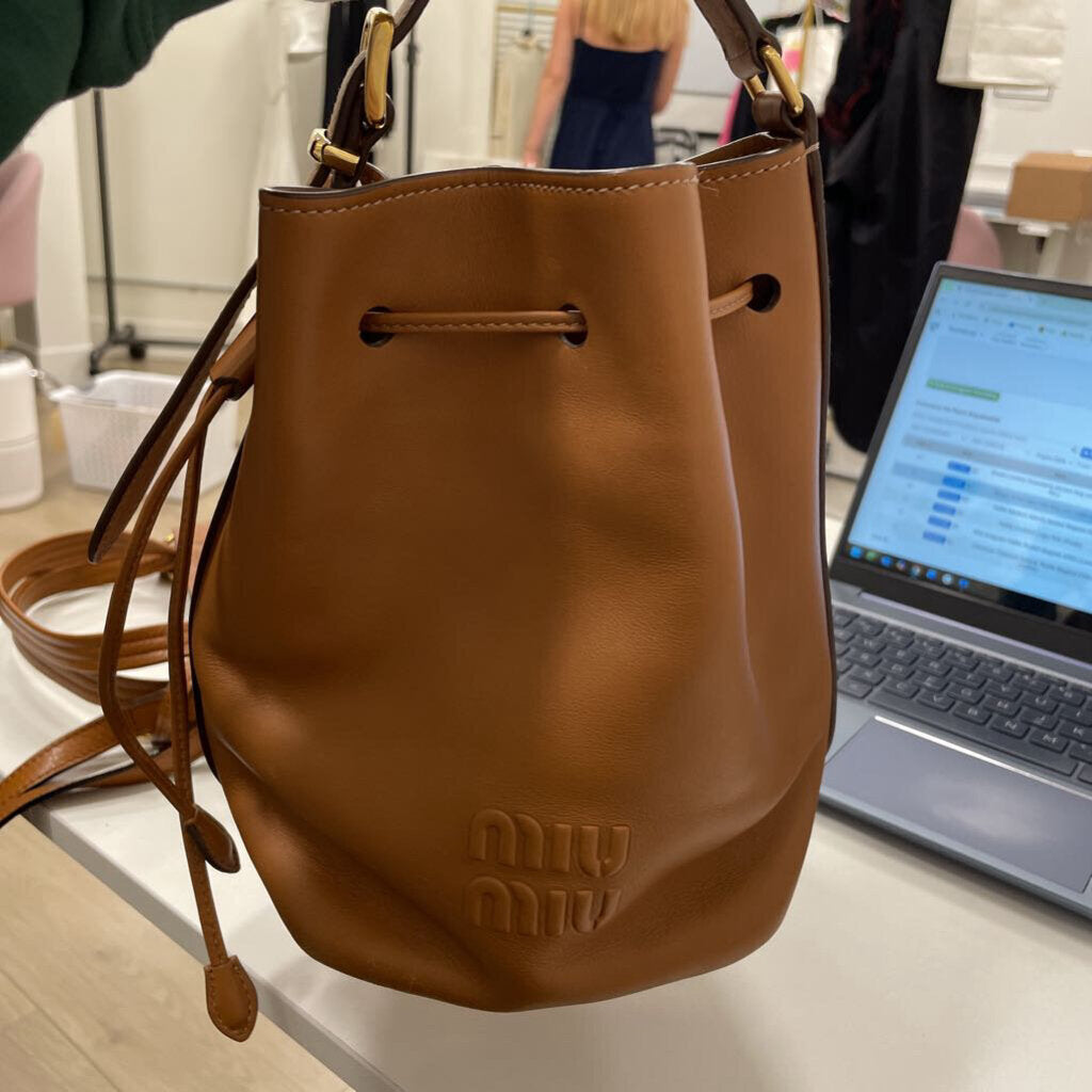 Brown Leather Drawstring Bucket Bag (est 2700)