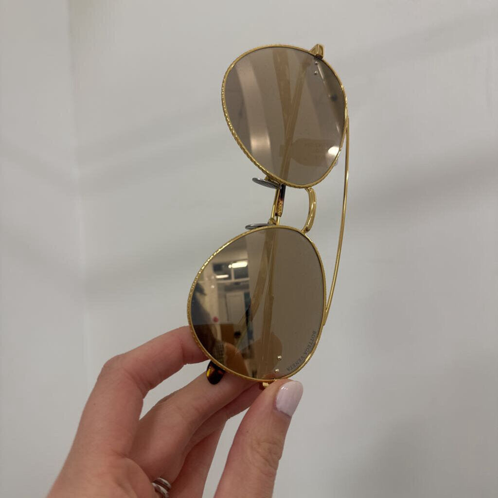 Gold Mirror Lens Aviator Sunglasses