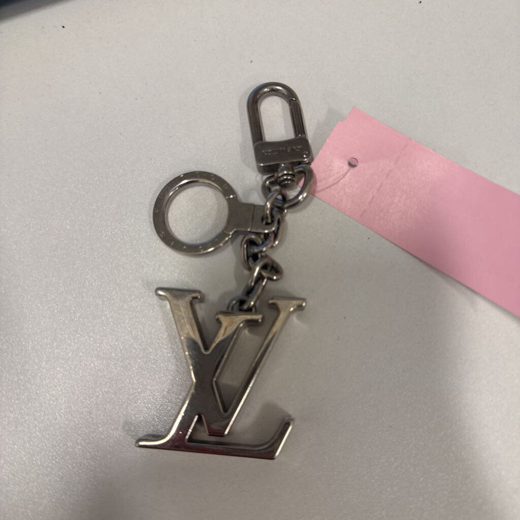 Louis Vuitton Silver Tone LV Bag Charm