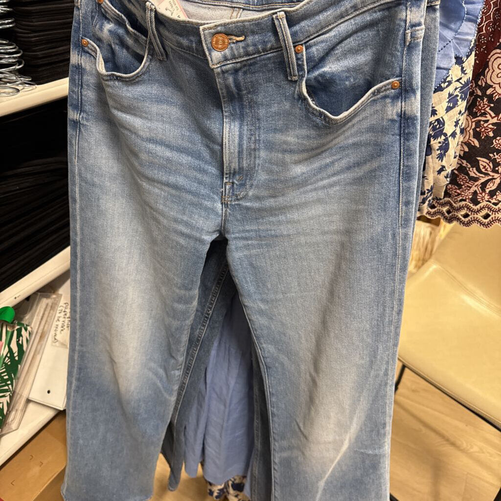 Medium Wash Straight Leg Jean