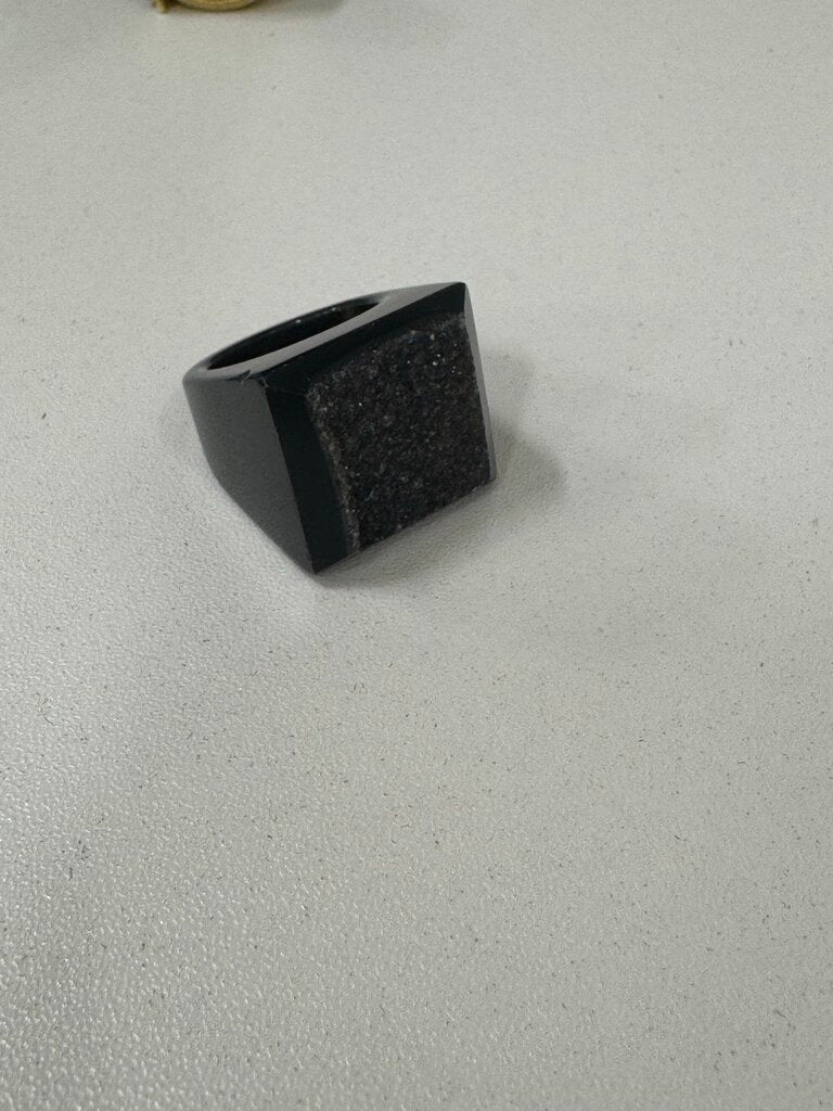 Black Resin Agate Ring
