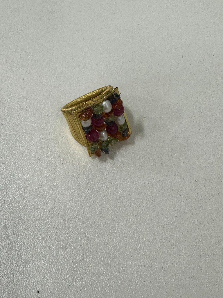 Gold Tone Beaded Ring