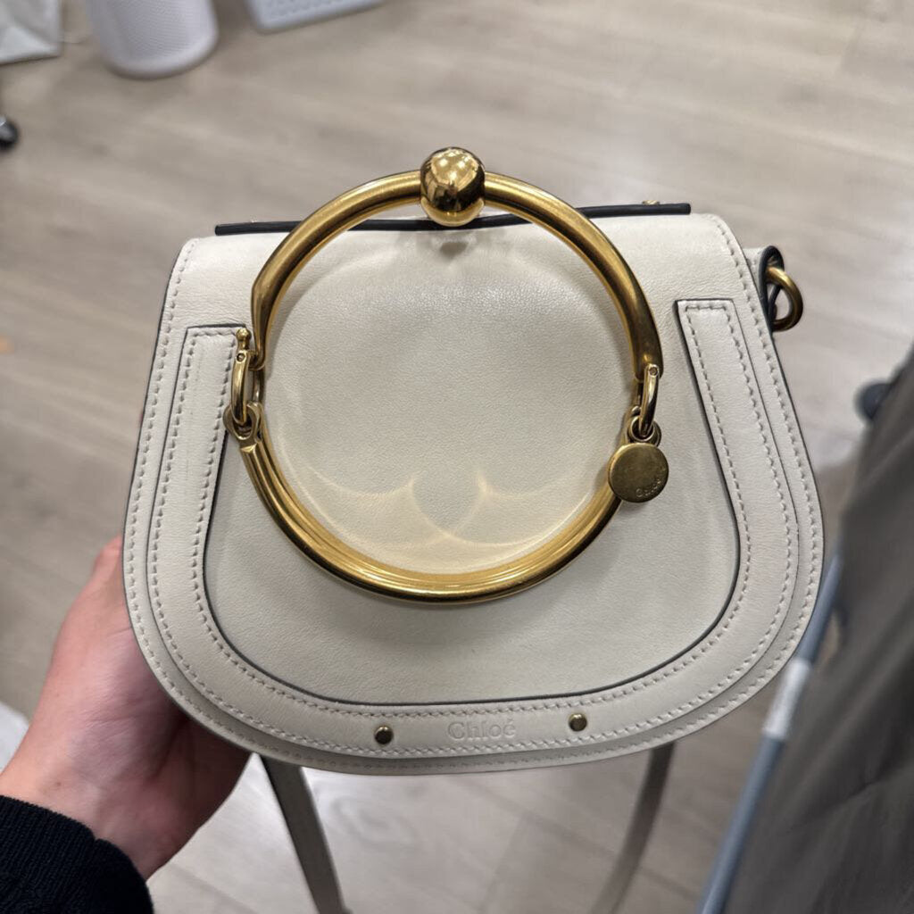 Cream Leather Nile Bracelet Bag