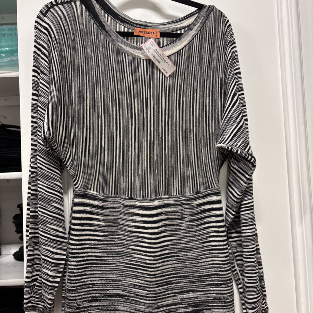 Black/White Wool Pattern LS Dress