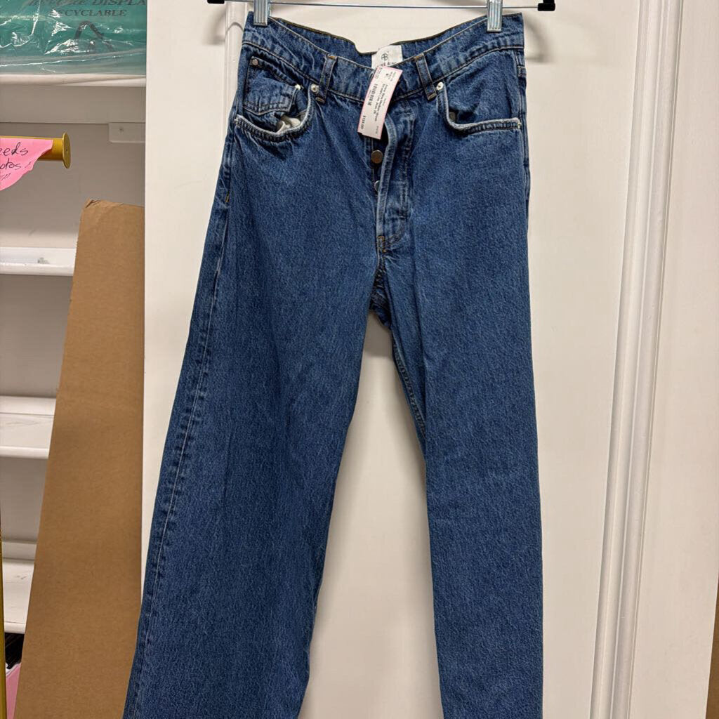 Medium Wash Straight Leg Jean