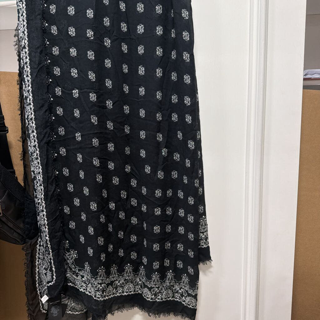 Blue/White Paisley Cashmere Scarf