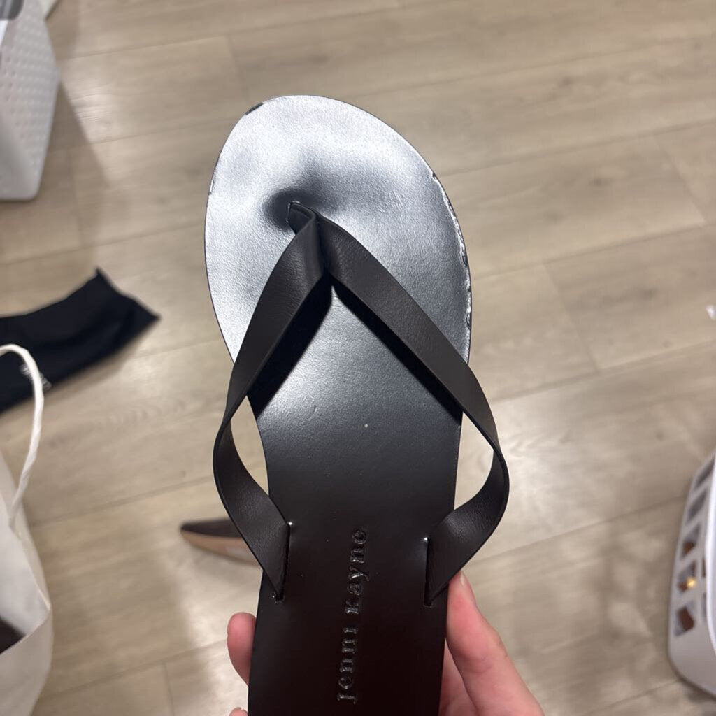 Brown Leather Flip Flops