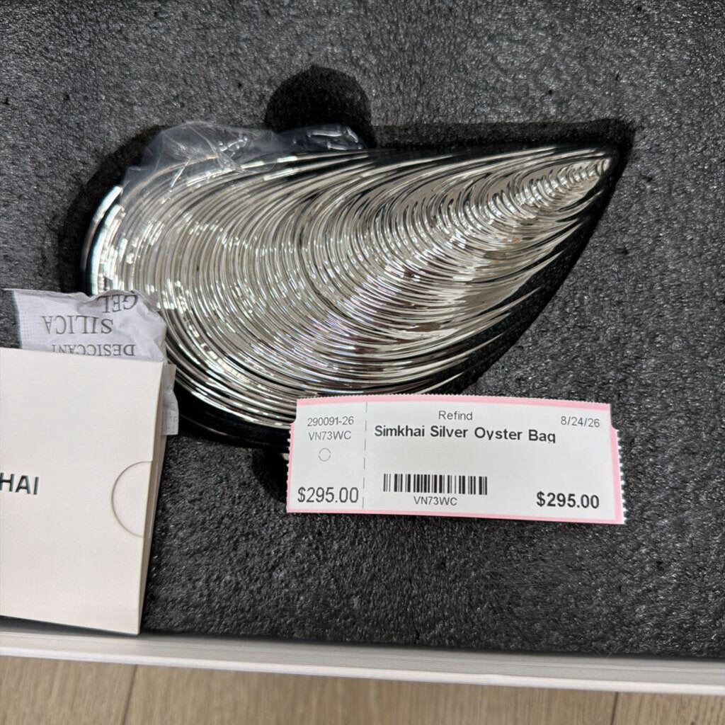 Silver Oyster Bag