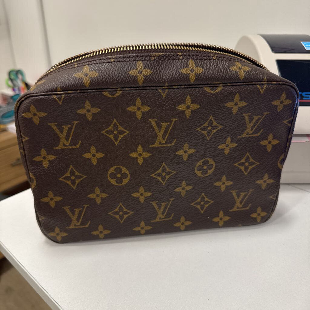 Brown LV Monogram Pouch (as is interior edges ripped)