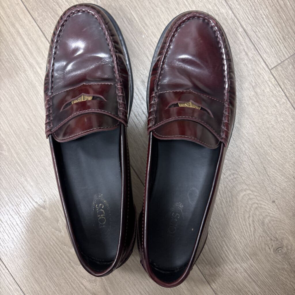Tod's Burgundy Leather Loafer