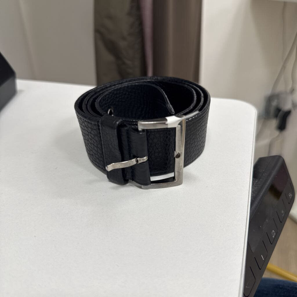 Prada Black Leather SHW, 75