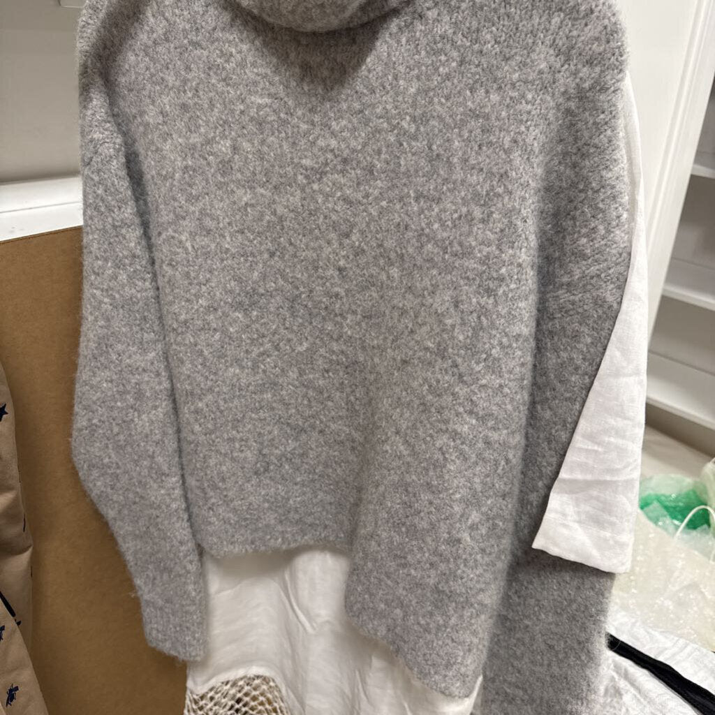 Grey Alpaca Blend Turtleneck Sweater (as is-spot on arm)