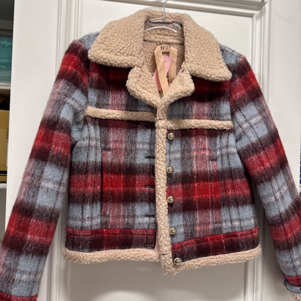 Red/Blue Checked Button Jacket(est 1800)