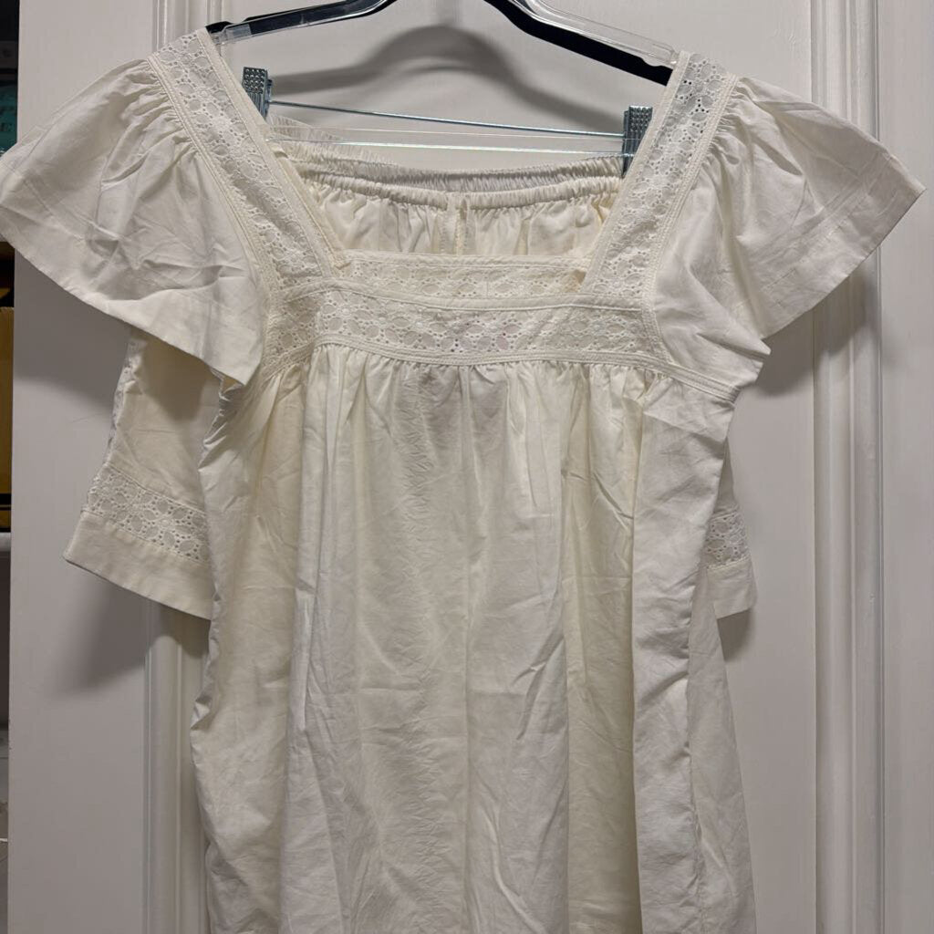 White Eyelet Lounge (SET) (NWT)