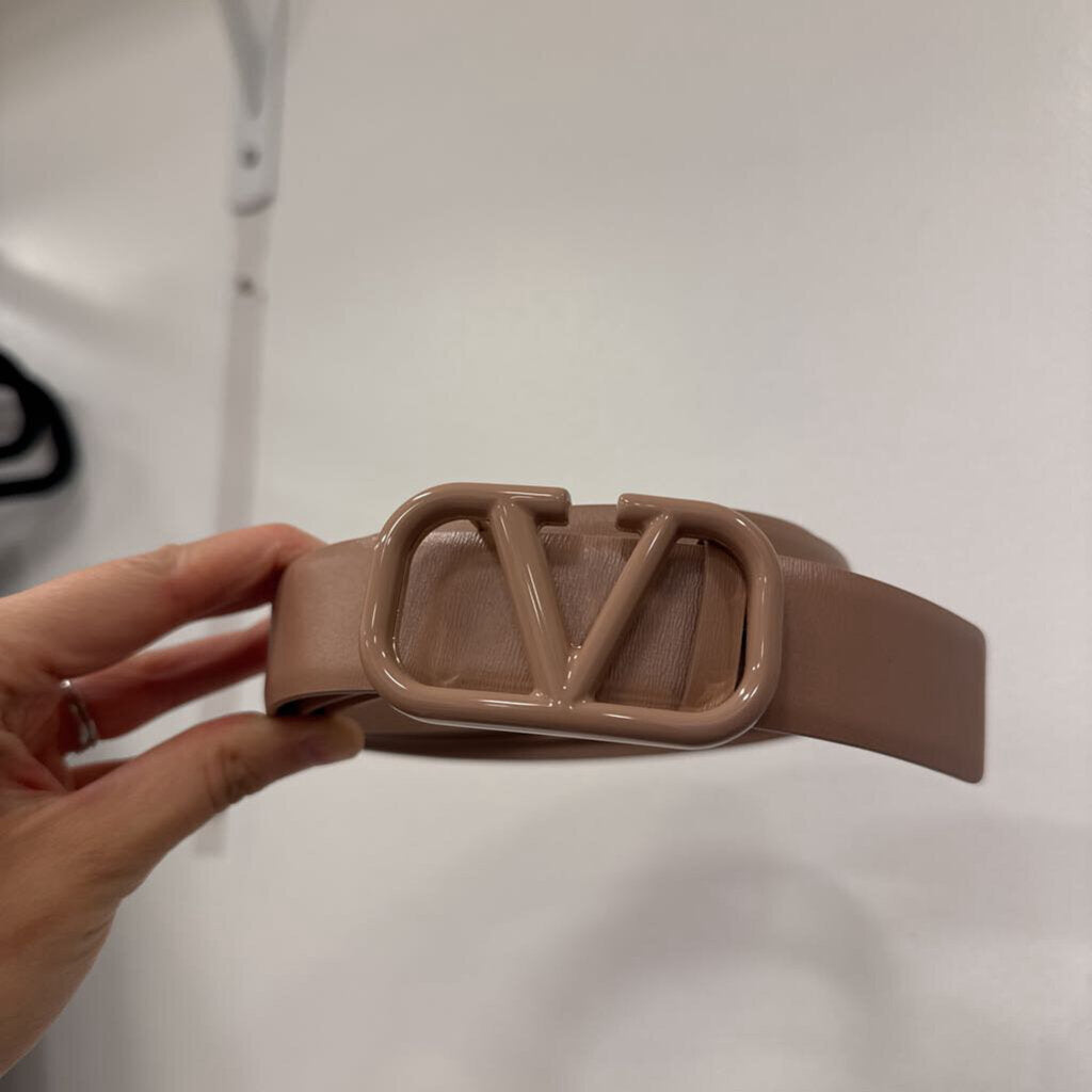 Valentino Beige Leather VLogo Belt, 85