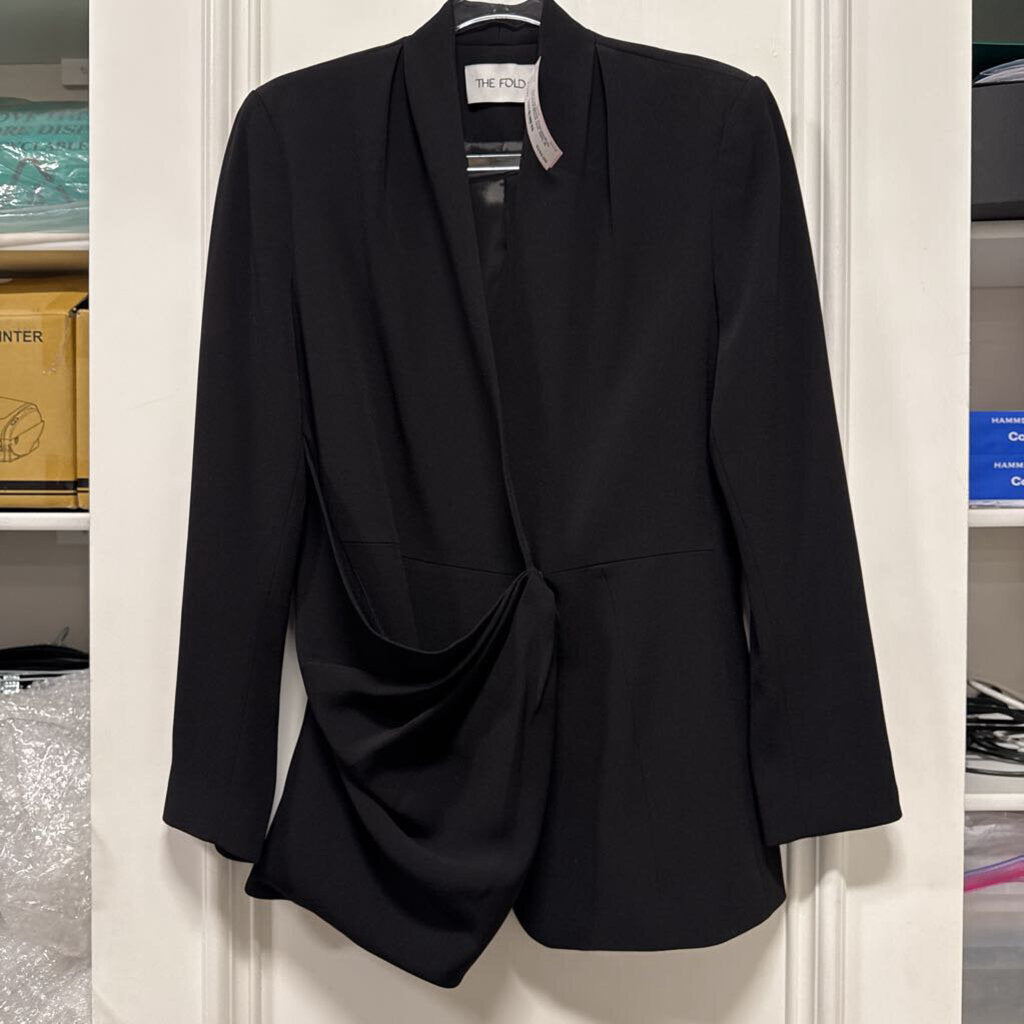 Black Triacate/Poly Draped Blazer (est. 550)